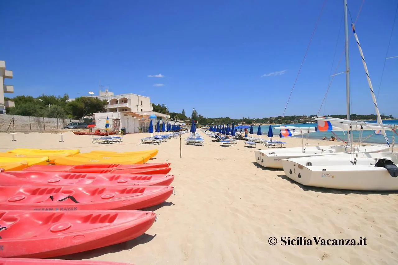 Holiday home Villa Nisa Apartment Sea View Fontane Bianche Italy