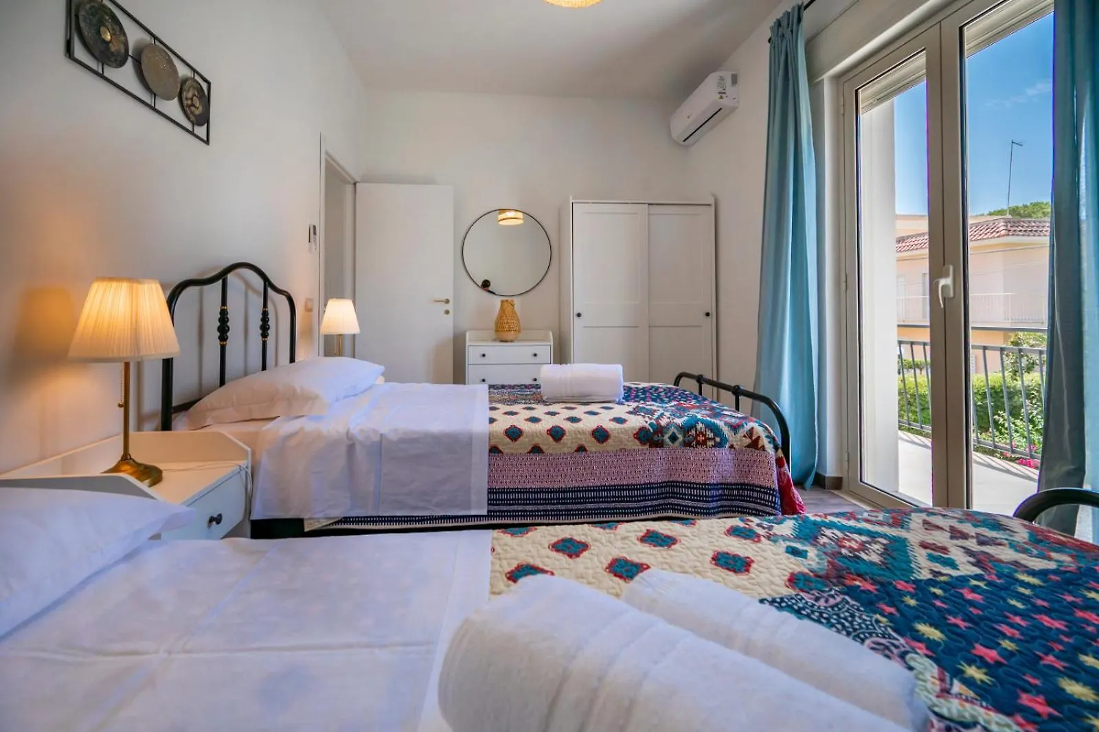 Villa Nisa Apartment Sea View Fontane Bianche Hébergement de vacances