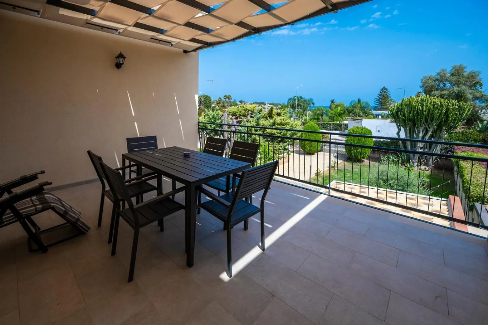 Villa Nisa Apartment Sea View Fontane Bianche 0*,